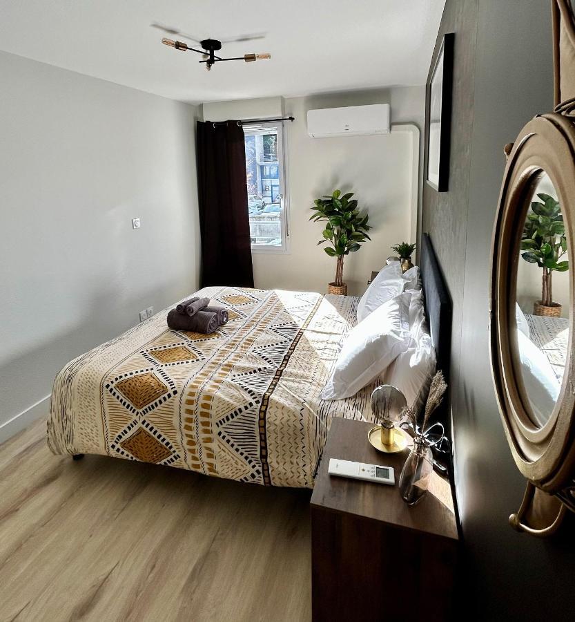 Modern 1 Bdr + Balcony + Free Parking + Ac + Pool Apartman L'Isle-d'Abeau Kültér fotó